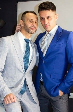 porno gay traje|Traje y Corbata Porno gay gratis en Macho Tube.